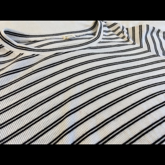 Stripped Longsleeve - Picture 2 of 3